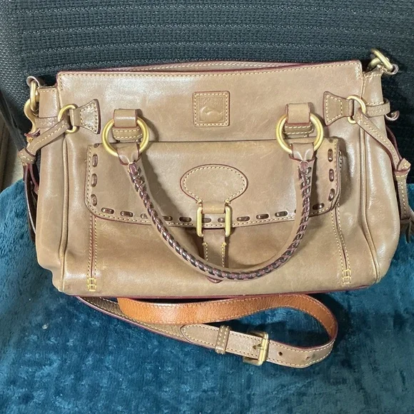 Dooney & Bourke Florentine Medium Pocket Satchel - Picture 1 of 4